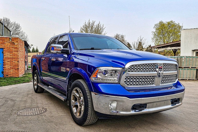 Dodge RAM cena 99000 przebieg: 166000, rok produkcji 2018 z Strzelno małe 121